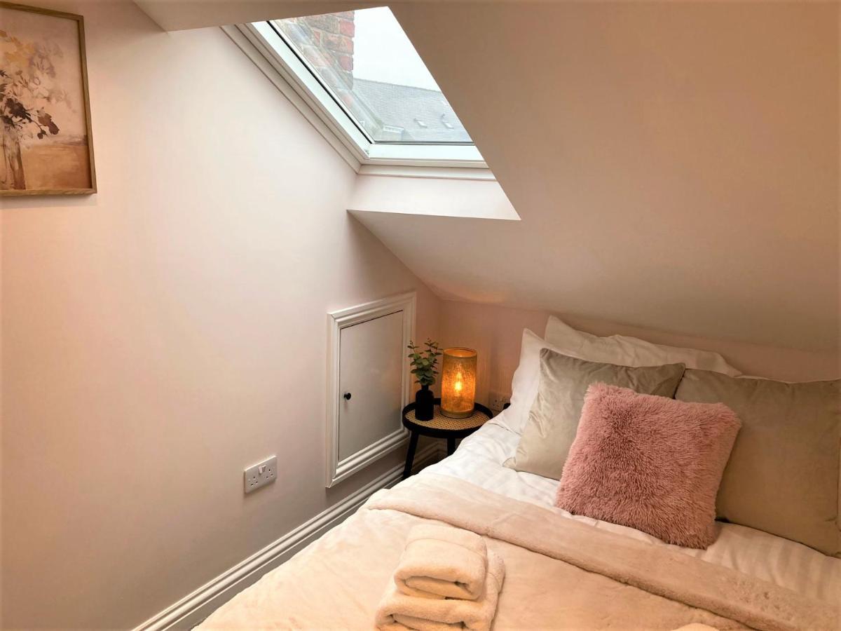 Escape 2 Unwind, Minster Retreat - Sleeps 5 Apartment York Exterior foto